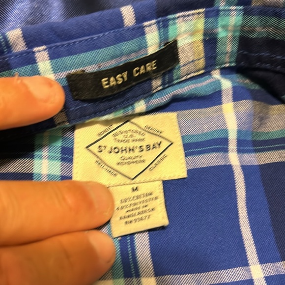 St. John’s bay shirt - Picture 2 of 2